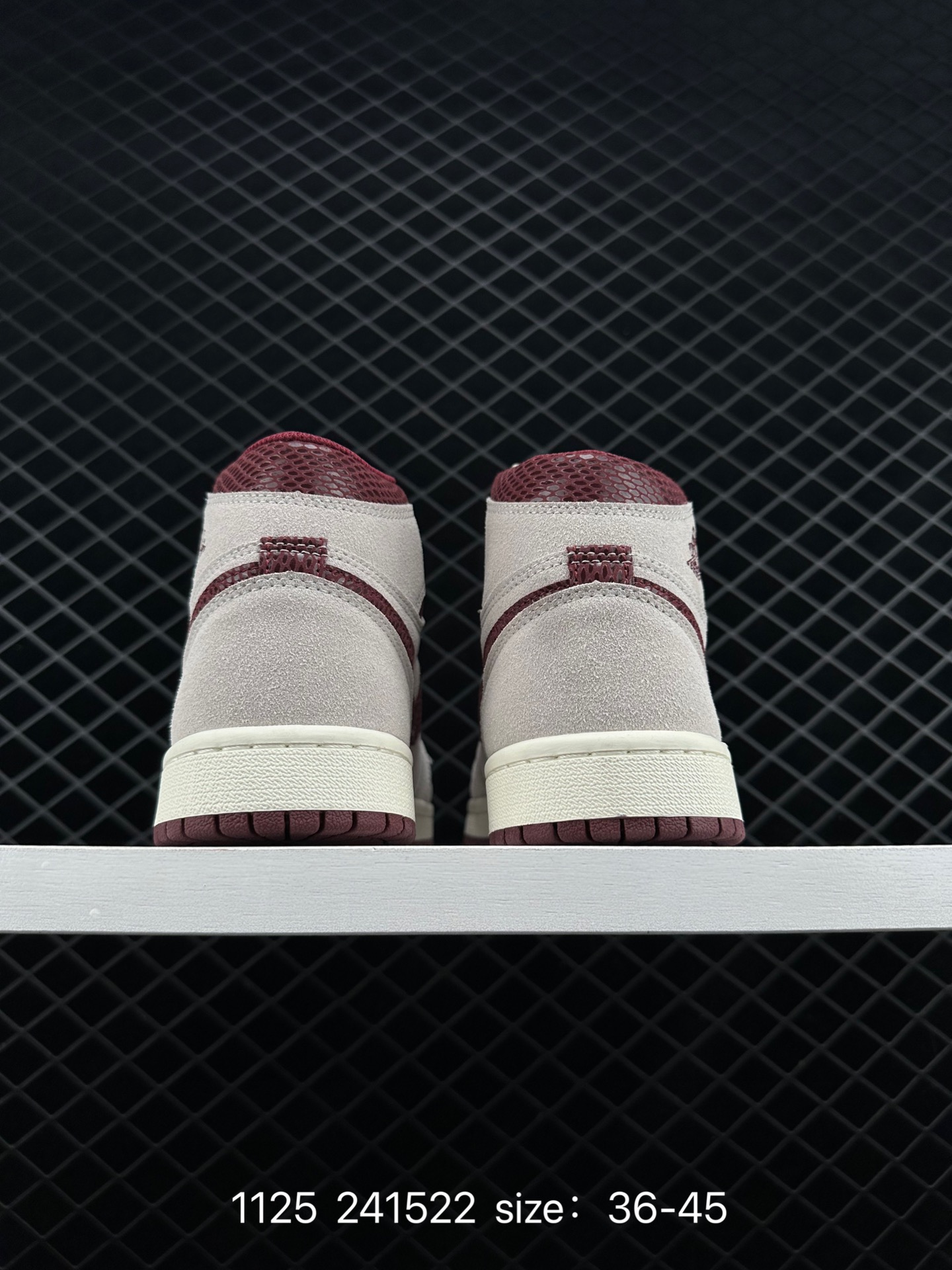 Air Jordan 1 High OG “Crimson Tint”